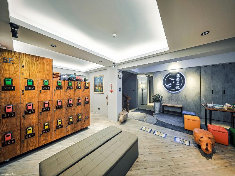 Lienfook Hostelry image