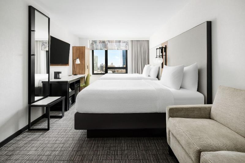 Fairfield Inn Suites New York Manhattan Times Squa image
