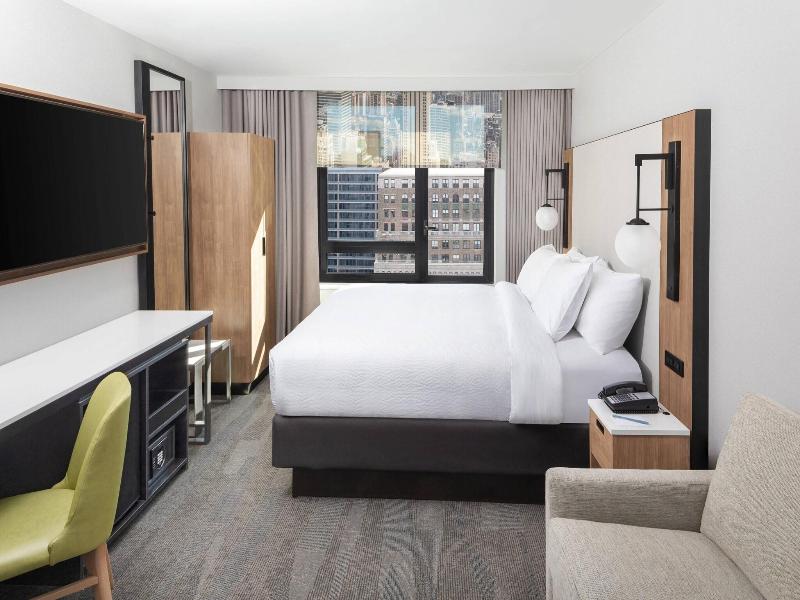 Fairfield Inn Suites New York Manhattan Times Squa image
