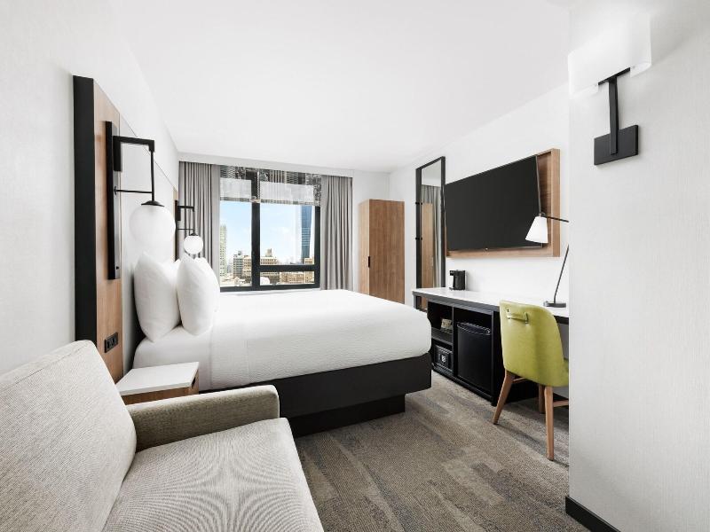 Fairfield Inn Suites New York Manhattan Times Squa image