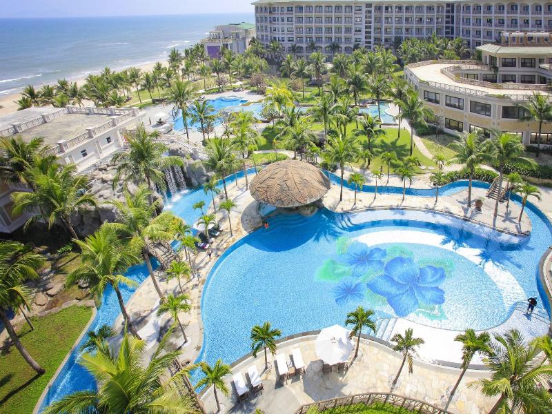 Olalani Resort & Condotel image