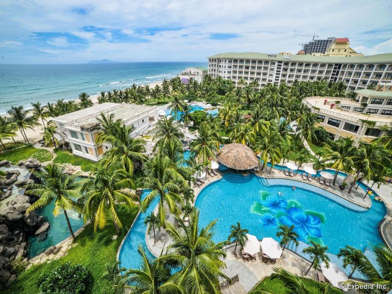 Olalani Resort & Condotel image