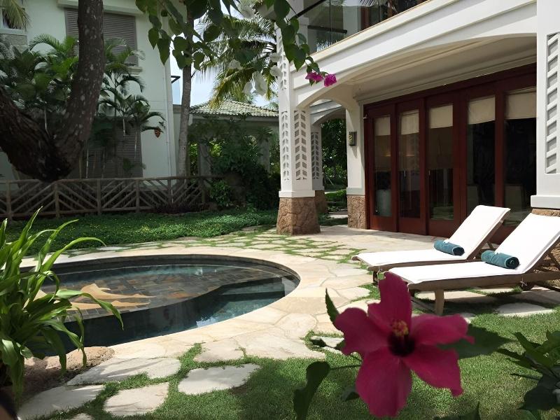 Olalani Resort & Condotel image