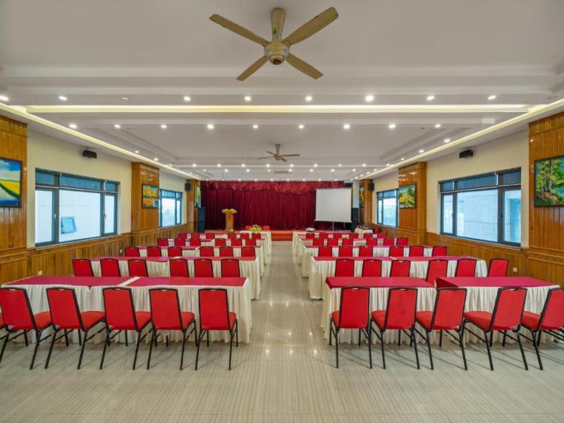 Lunar Hotel Da Nang image