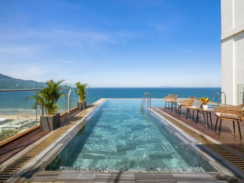 Lunar Hotel Da Nang image