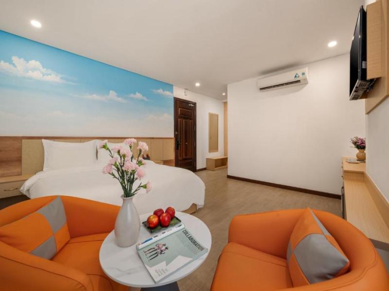 Lunar Hotel Da Nang image