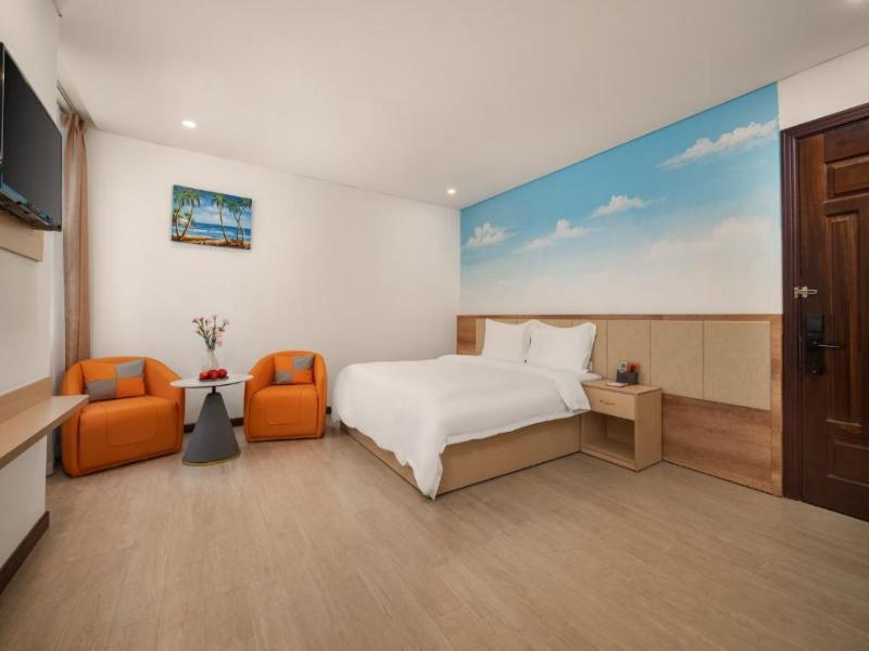 Lunar Hotel Da Nang image