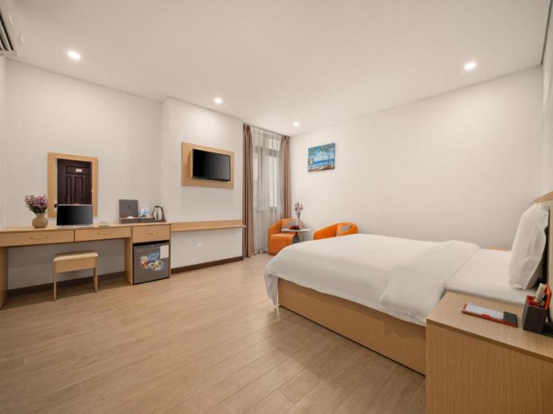 Lunar Hotel Da Nang image