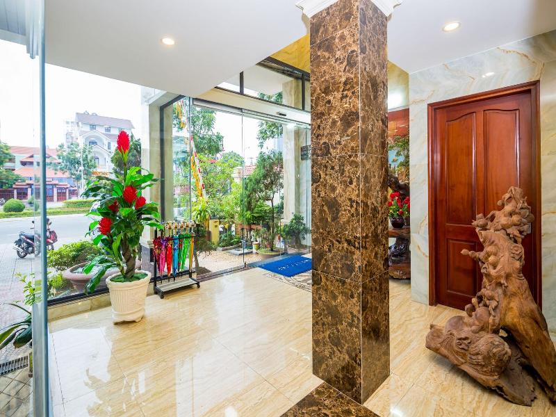 La Maison Da Nang Beach image