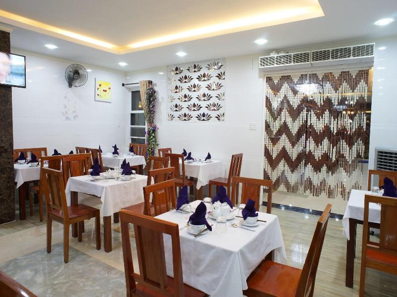 La Maison Da Nang Beach image