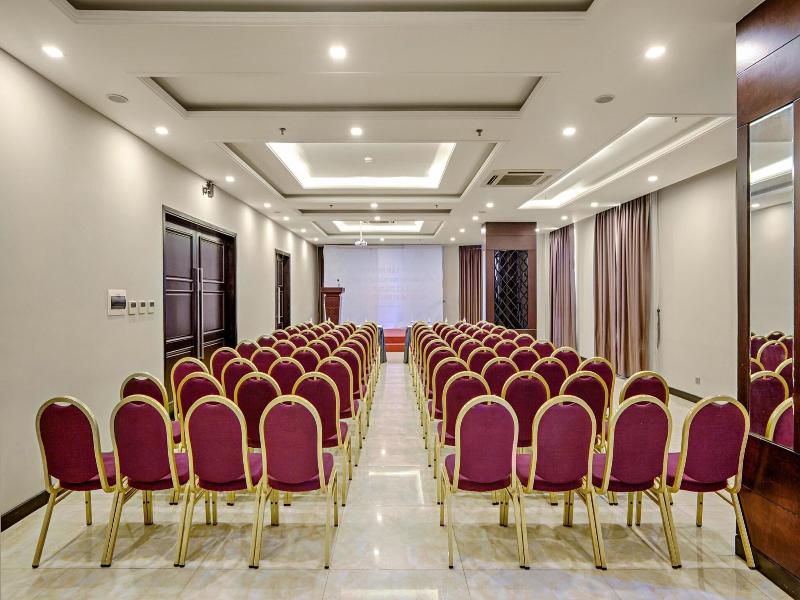 Ocean Haven Hotel image