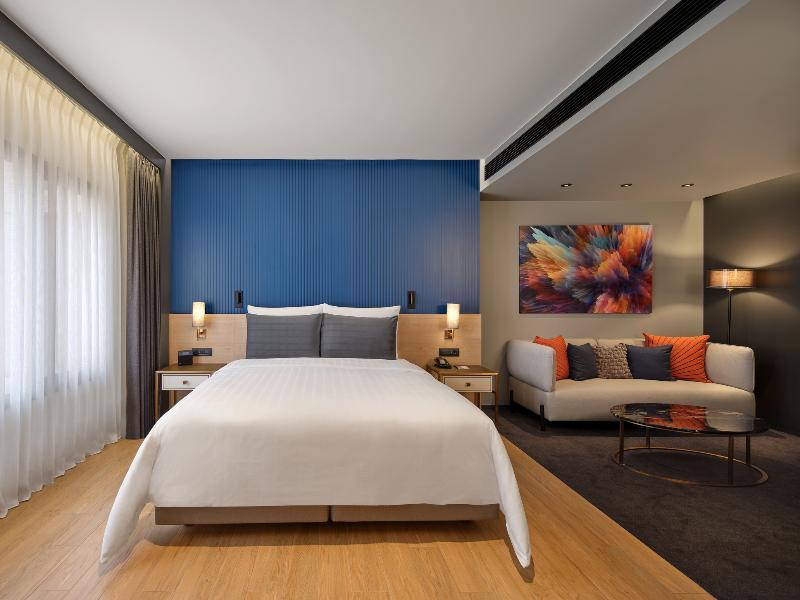 Sindhorn Midtown Hotel, Vignette Collection by IHG image