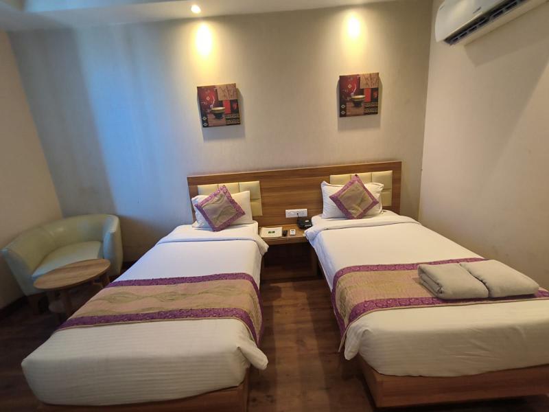 Le Roi Haridwar Hotel image