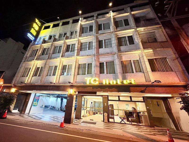 Fupin Hotel image