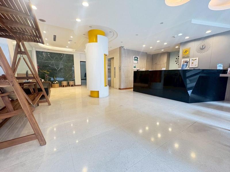 Fupin Hotel image