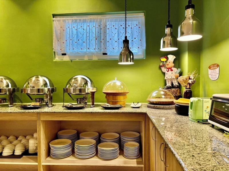 Fupin Hotel image