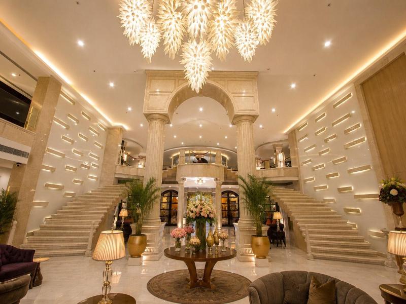Shakun Hotels And Resort Pure Vegetarian Hotel image