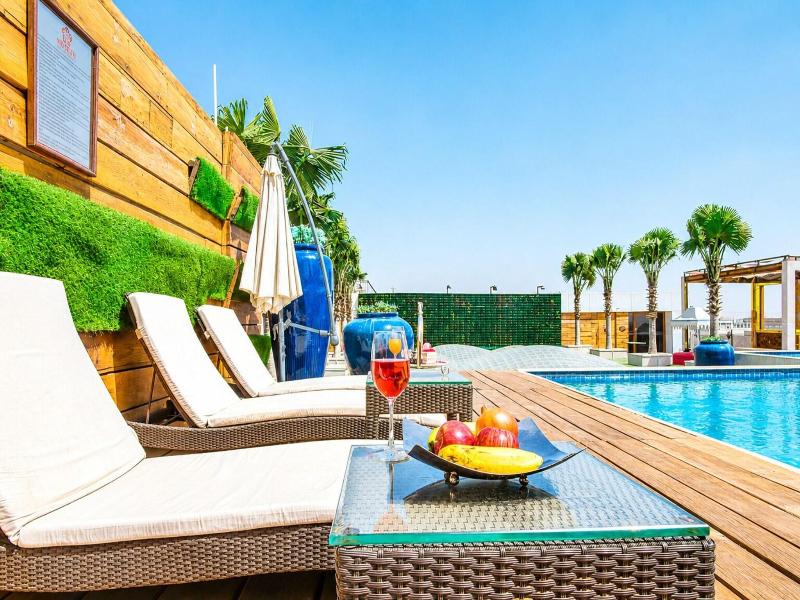 Shakun Hotels And Resort Pure Vegetarian Hotel image