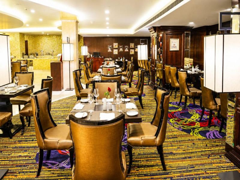 Shakun Hotels And Resort Pure Vegetarian Hotel image