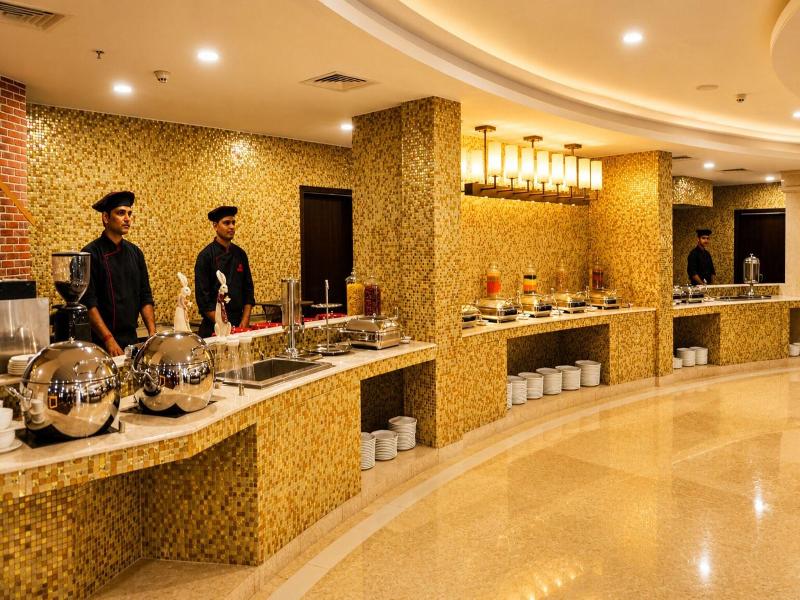 Shakun Hotels And Resort Pure Vegetarian Hotel image