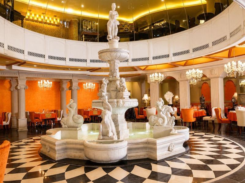 Shakun Hotels And Resort Pure Vegetarian Hotel image