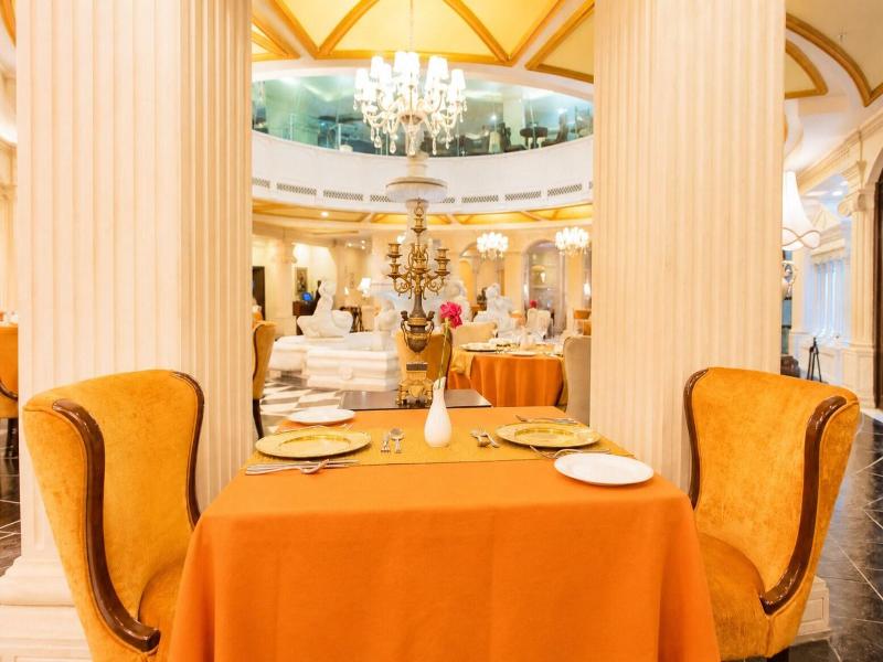Shakun Hotels And Resort Pure Vegetarian Hotel image