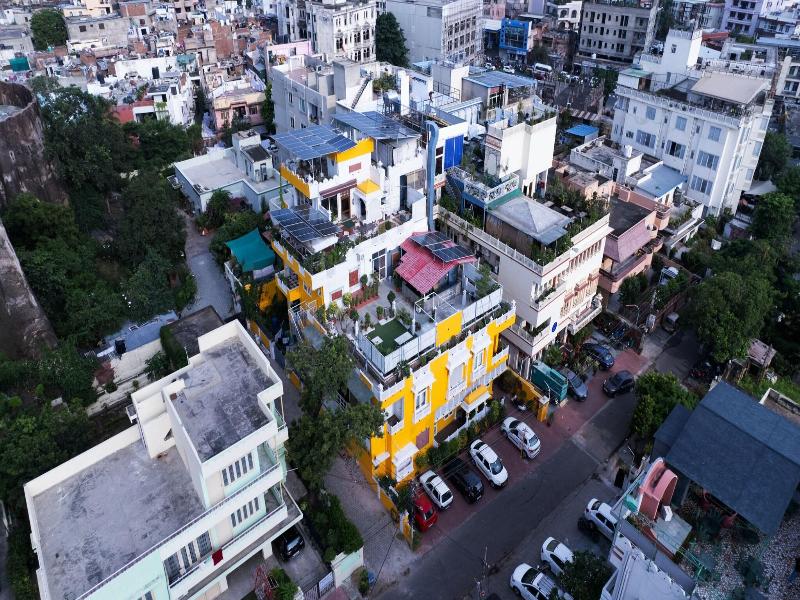 Chitra Katha Hotel image