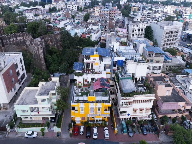 Chitra Katha Hotel image