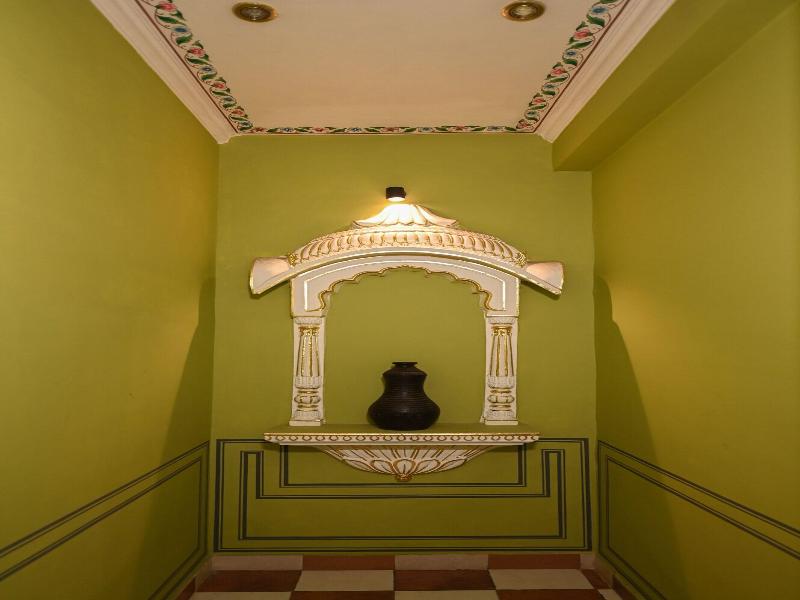 Chitra Katha Hotel image