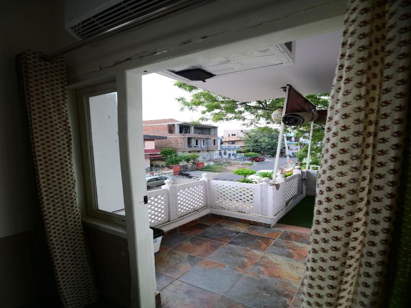 Chitra Katha Hotel image