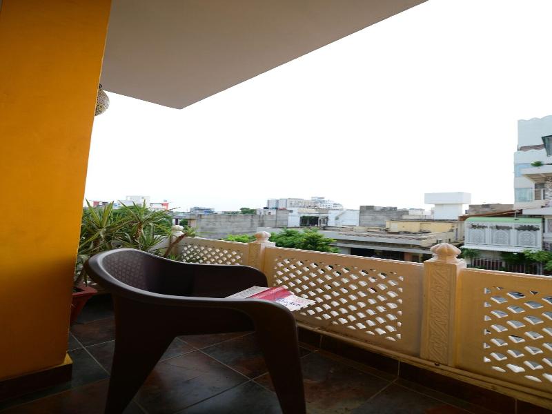 Chitra Katha Hotel image