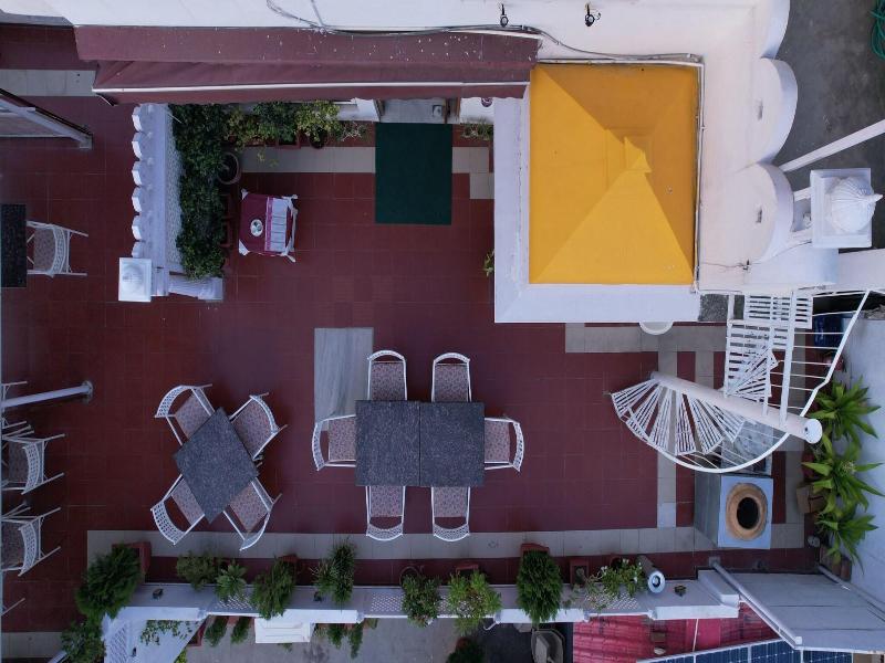Chitra Katha Hotel image