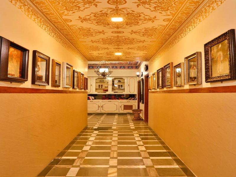 Pearl Palace image
