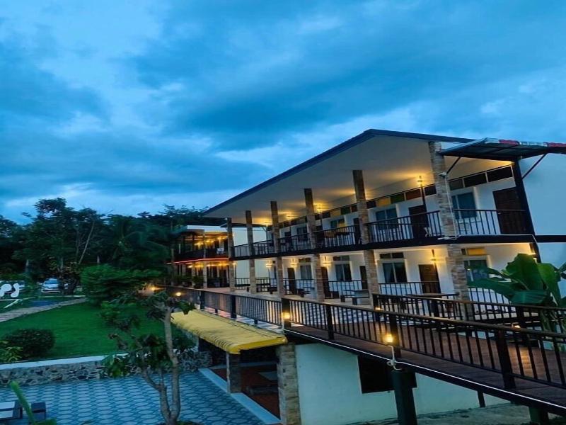 Pechmaneekan Beach Resort image
