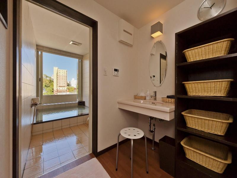 Apartment Hotel Grandview Atami image