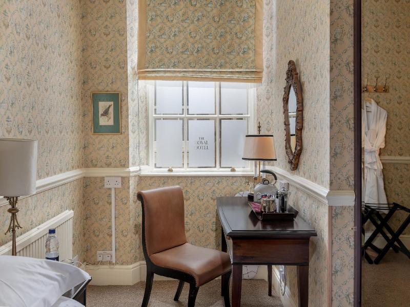 Royal Hotel image