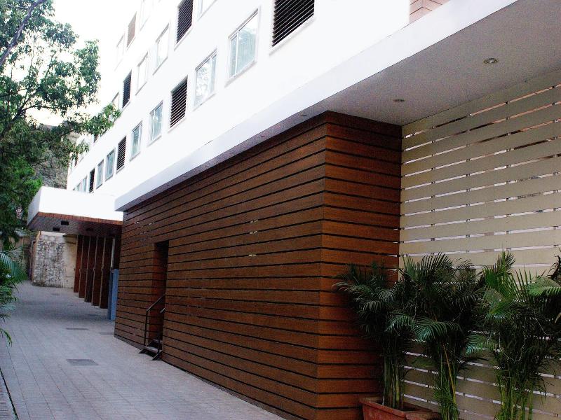 The Roa Hotel image