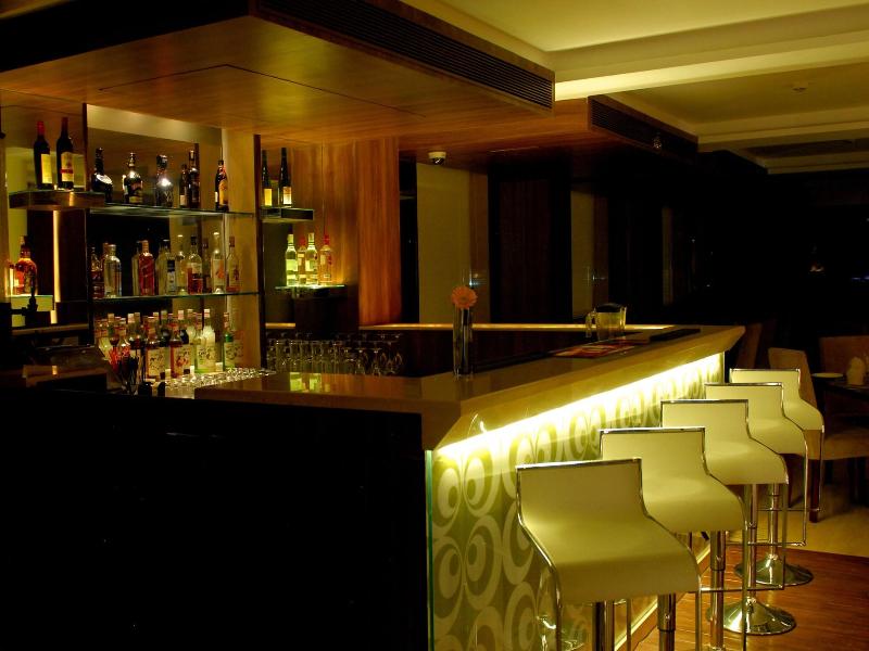 The Roa Hotel image