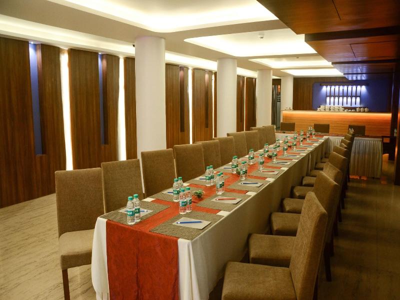The Roa Hotel image