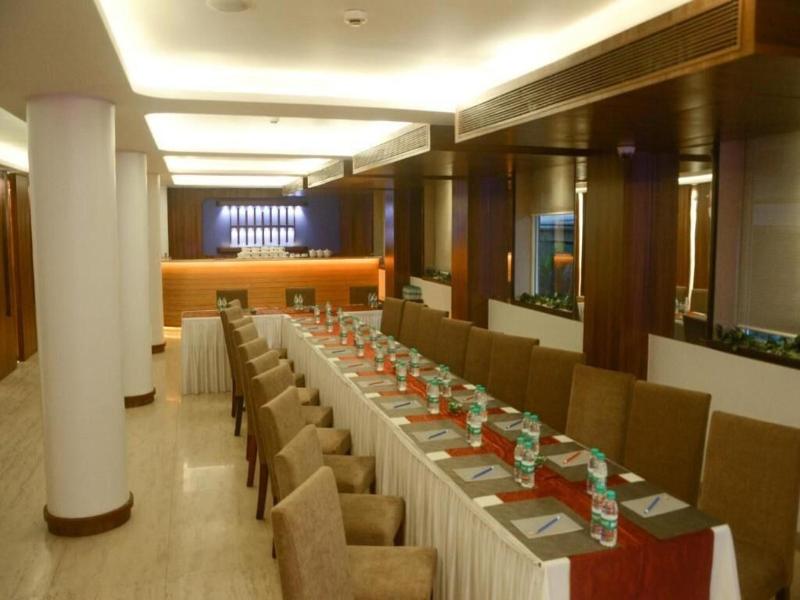 The Roa Hotel image