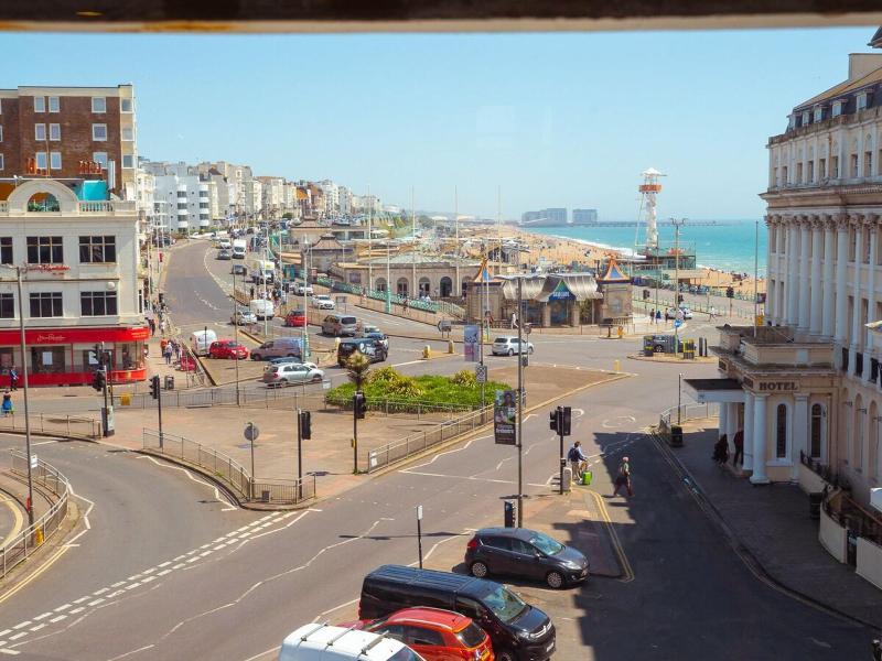 Yha Brighton Hostel image