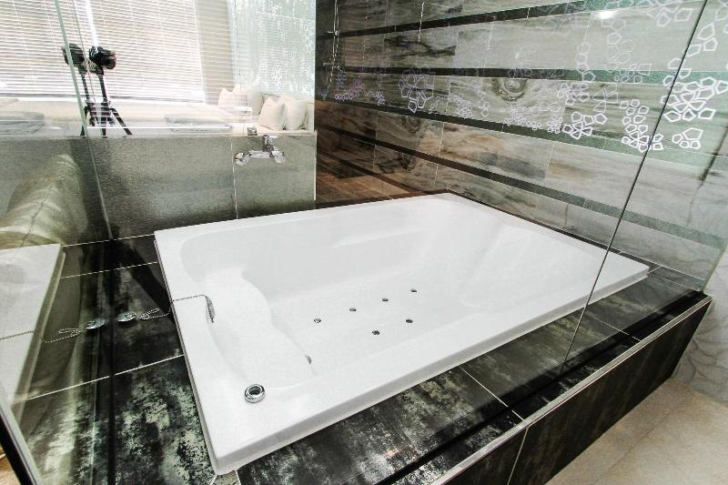 Boutique Hotel Aria Nampo image