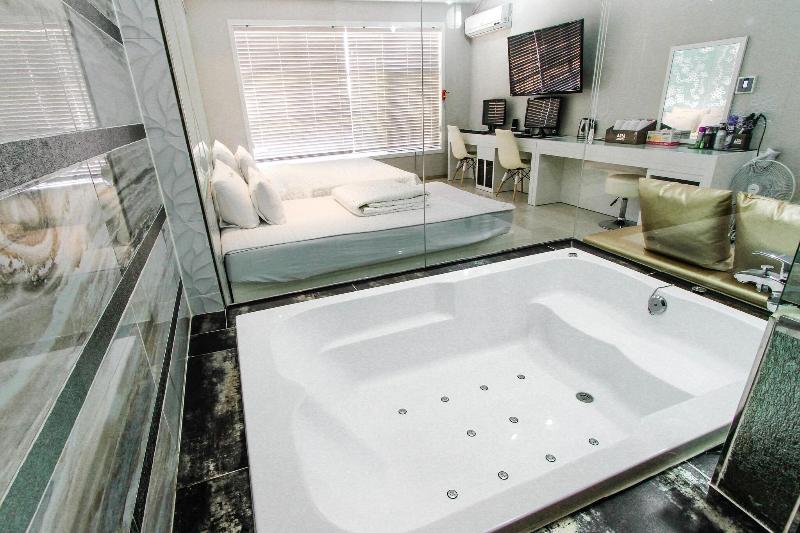 Boutique Hotel Aria Nampo image