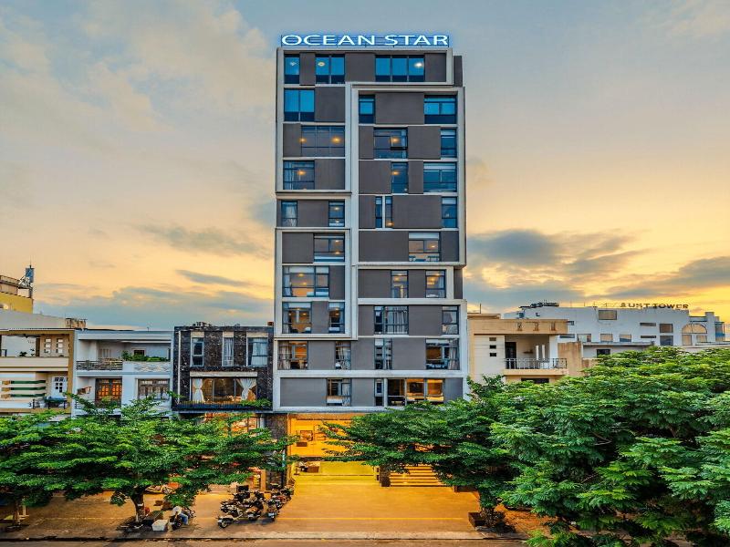 Alcove Da Nang Bay Boutique Hotel image