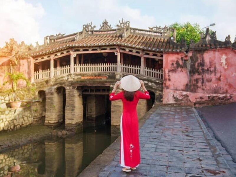 Alcove Da Nang Bay Boutique Hotel image