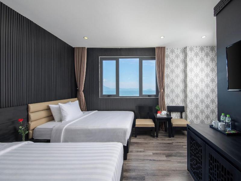 Alcove Da Nang Bay Boutique Hotel image