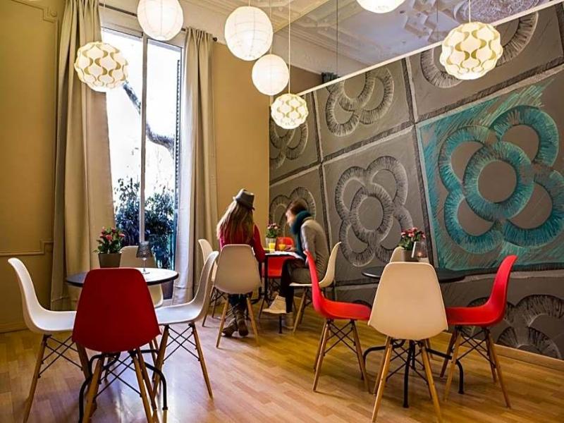 Born Barcelona Hostel image