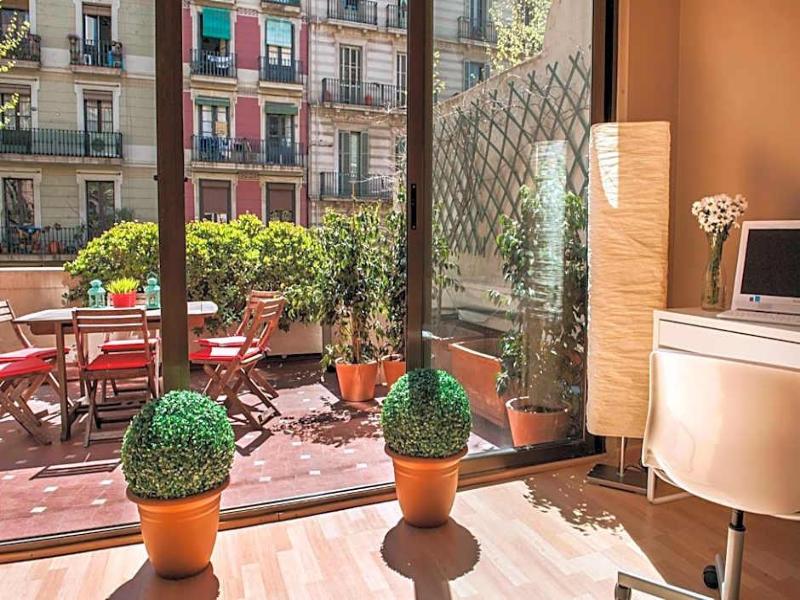 Born Barcelona Hostel image