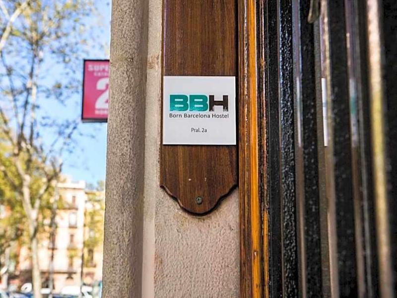 Born Barcelona Hostel image