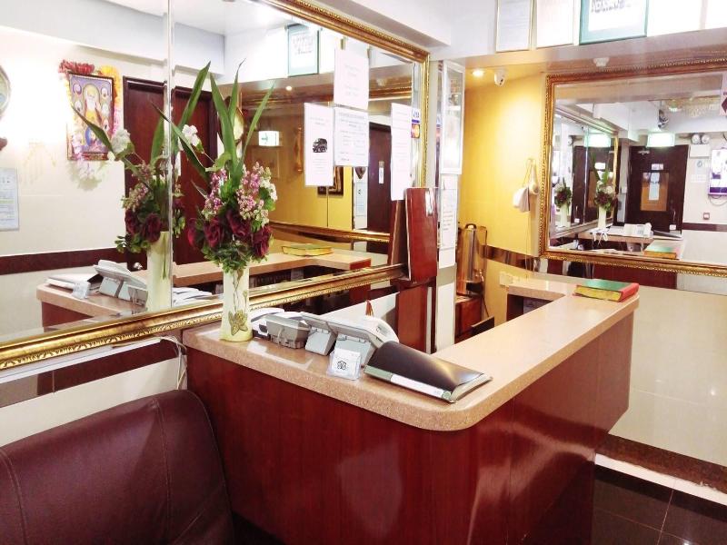 Dhillon Hotel image